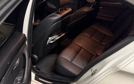 BMW 5 серия, 2014 год, 1 800 000 рублей, 7 фотография