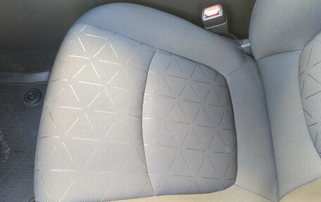 Toyota RAV4, 2021 год, 3 980 000 рублей, 16 фотография