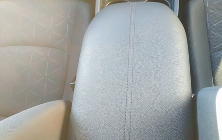 Toyota RAV4, 2021 год, 3 980 000 рублей, 19 фотография