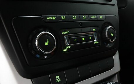 Skoda Yeti I рестайлинг, 2013 год, 1 199 000 рублей, 17 фотография