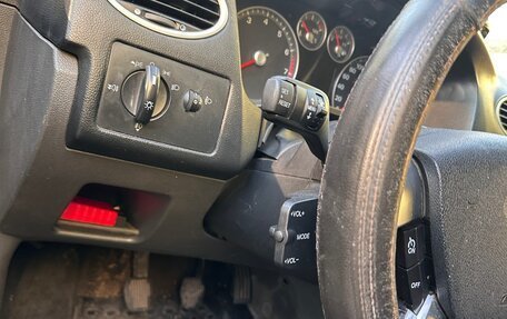 Ford Focus II рестайлинг, 2005 год, 200 000 рублей, 10 фотография