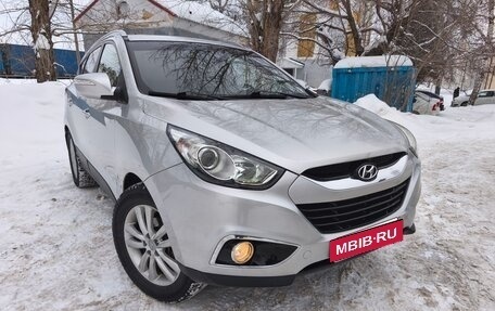 Hyundai ix35 I рестайлинг, 2011 год, 1 300 000 рублей, 4 фотография