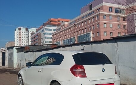 BMW 1 серия, 2008 год, 980 000 рублей, 7 фотография