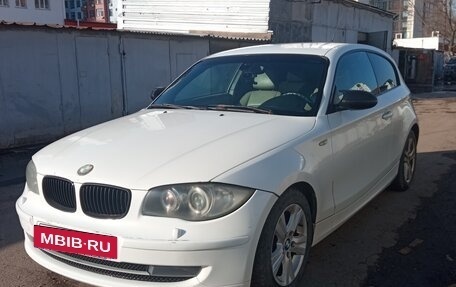 BMW 1 серия, 2008 год, 980 000 рублей, 3 фотография