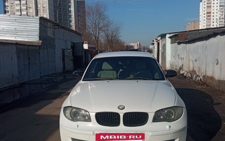 BMW 1 серия, 2008 год, 980 000 рублей, 2 фотография
