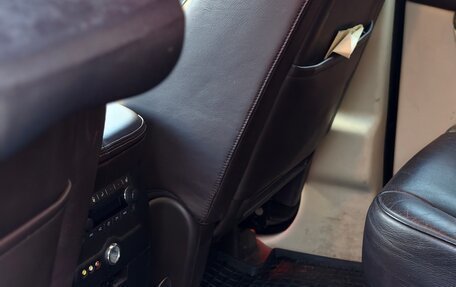 Cadillac Escalade III, 2011 год, 1 900 000 рублей, 12 фотография