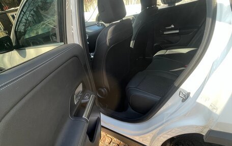 Mercedes-Benz GLA, 2020 год, 3 450 000 рублей, 9 фотография