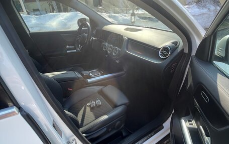 Mercedes-Benz GLA, 2020 год, 3 450 000 рублей, 11 фотография