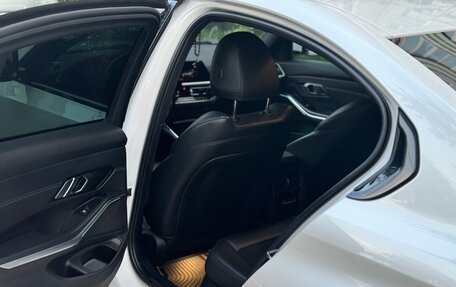 BMW 3 серия, 2019 год, 3 500 000 рублей, 8 фотография