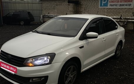 Volkswagen Polo VI (EU Market), 2017 год, 800 000 рублей, 10 фотография