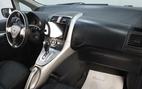 Toyota Auris II, 2007 год, 829 000 рублей, 9 фотография