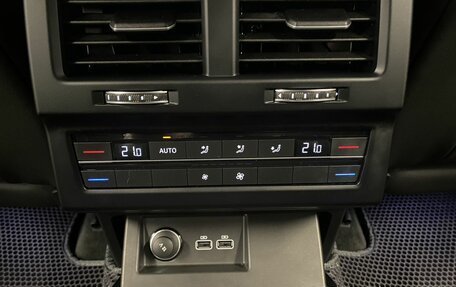 Volkswagen Touareg III, 2020 год, 5 499 000 рублей, 16 фотография