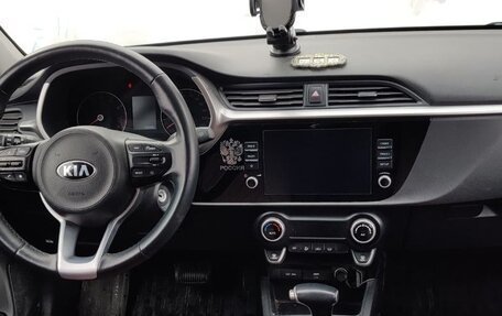 KIA Rio IV, 2021 год, 1 890 000 рублей, 6 фотография