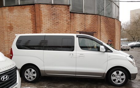 Hyundai Grand Starex Grand Starex I рестайлинг 2, 2014 год, 3 600 000 рублей, 13 фотография