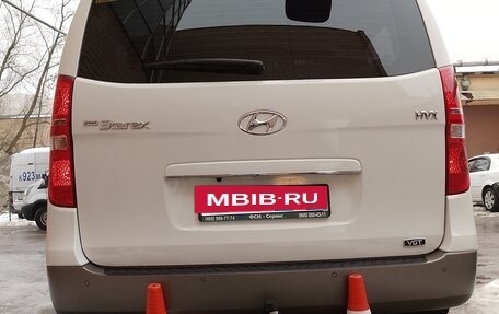 Hyundai Grand Starex Grand Starex I рестайлинг 2, 2014 год, 3 600 000 рублей, 4 фотография