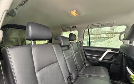 Toyota Land Cruiser Prado 150 рестайлинг 2, 2018 год, 6 000 000 рублей, 3 фотография