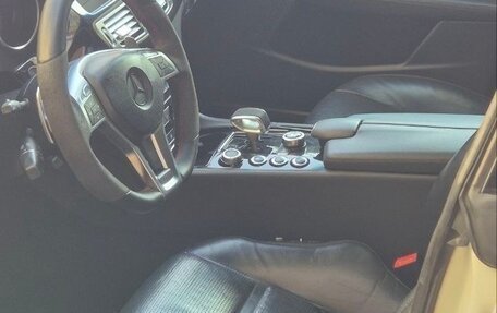 Mercedes-Benz CLS AMG, 2011 год, 2 750 000 рублей, 11 фотография