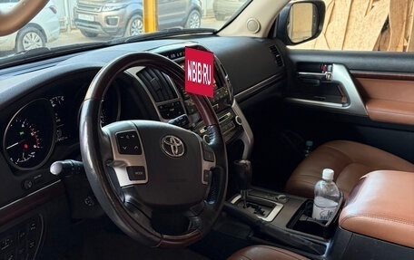 Toyota Land Cruiser 200, 2014 год, 4 800 000 рублей, 7 фотография