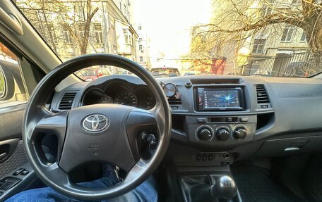 Toyota Hilux VII, 2013 год, 1 500 000 рублей, 4 фотография