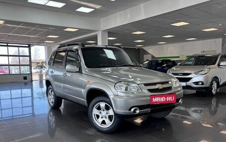 Chevrolet Niva I рестайлинг, 2010 год, 545 000 рублей, 5 фотография