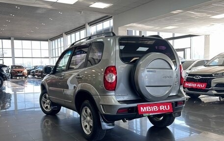 Chevrolet Niva I рестайлинг, 2010 год, 545 000 рублей, 6 фотография
