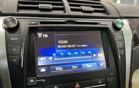 Toyota Camry, 2015 год, 2 100 000 рублей, 16 фотография