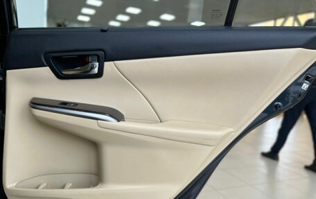 Toyota Camry, 2015 год, 2 100 000 рублей, 34 фотография