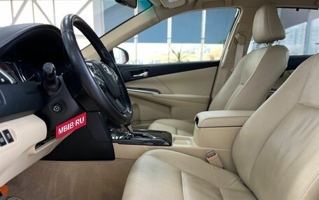 Toyota Camry, 2015 год, 2 100 000 рублей, 26 фотография