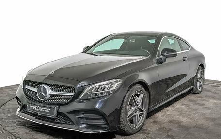 Mercedes-Benz C-Класс, 2018 год, 3 260 000 рублей, 1 фотография