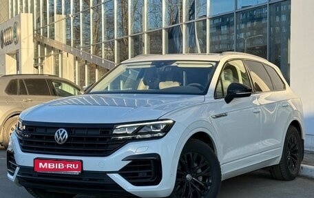 Volkswagen Touareg III, 2019 год, 5 950 000 рублей, 1 фотография