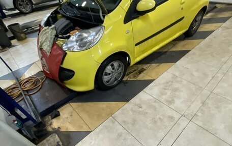 Peugeot 107 I рестайлинг, 2007 год, 320 000 рублей, 10 фотография