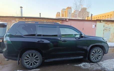 Toyota Land Cruiser Prado 150 рестайлинг 2, 2017 год, 4 500 000 рублей, 4 фотография