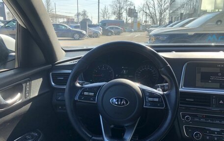 KIA Optima IV, 2018 год, 2 409 000 рублей, 12 фотография