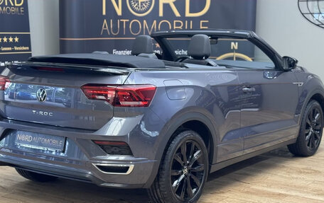 Volkswagen T-Roc I, 2022 год, 2 960 000 рублей, 4 фотография