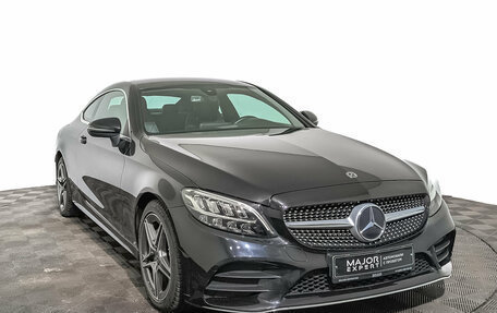 Mercedes-Benz C-Класс, 2018 год, 3 260 000 рублей, 3 фотография