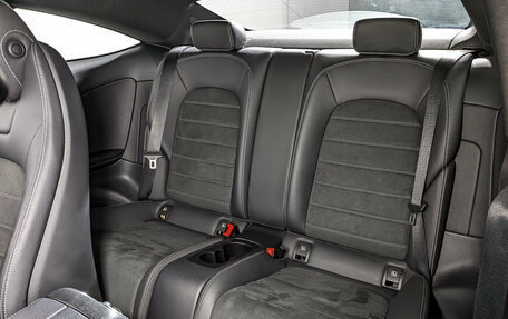 Mercedes-Benz C-Класс, 2018 год, 3 260 000 рублей, 18 фотография