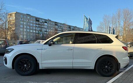 Volkswagen Touareg III, 2019 год, 5 950 000 рублей, 4 фотография