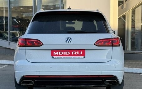 Volkswagen Touareg III, 2019 год, 5 950 000 рублей, 5 фотография