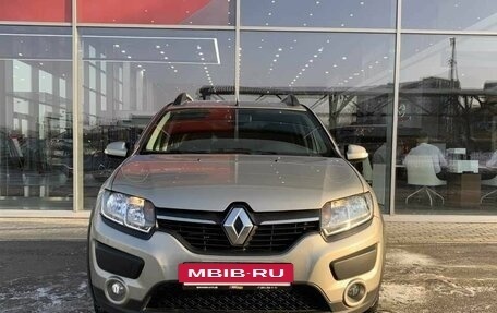 Renault Sandero II рестайлинг, 2016 год, 800 000 рублей, 4 фотография