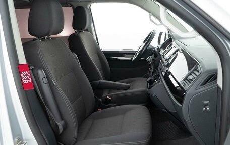 Volkswagen Multivan T6 рестайлинг, 2016 год, 3 427 077 рублей, 8 фотография