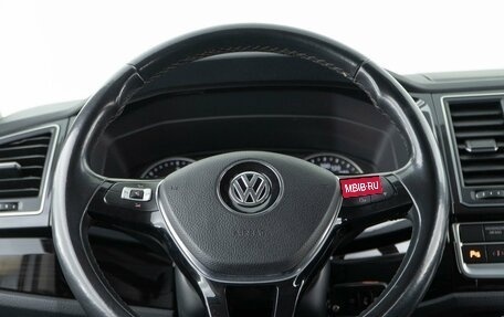 Volkswagen Multivan T6 рестайлинг, 2016 год, 3 427 077 рублей, 11 фотография