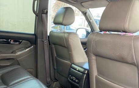 Toyota Land Cruiser Prado 120 рестайлинг, 2008 год, 2 800 000 рублей, 8 фотография