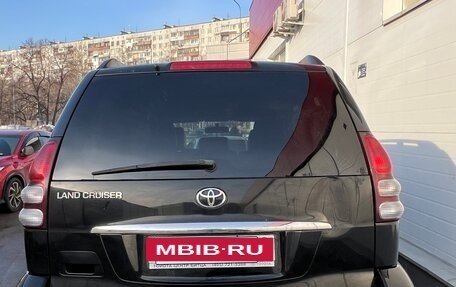 Toyota Land Cruiser Prado 120 рестайлинг, 2008 год, 2 800 000 рублей, 5 фотография