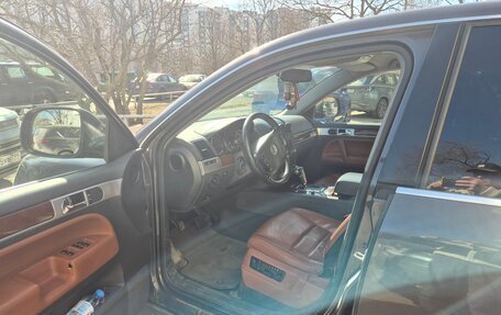 Volkswagen Touareg III, 2009 год, 850 000 рублей, 8 фотография