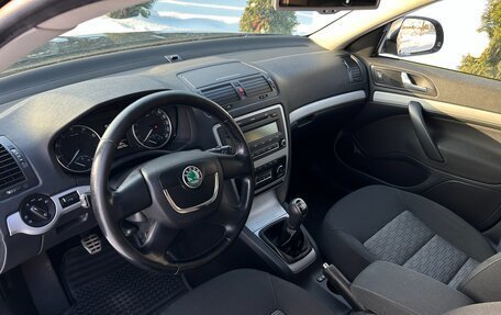 Skoda Octavia, 2011 год, 879 999 рублей, 12 фотография