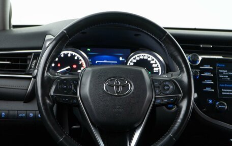 Toyota Camry, 2018 год, 2 997 444 рублей, 13 фотография