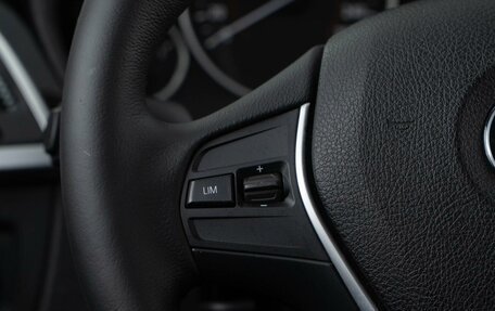 BMW 3 серия, 2017 год, 1 699 050 рублей, 13 фотография