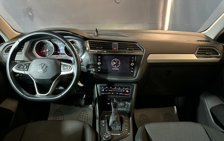 Volkswagen Tiguan II, 2021 год, 3 380 000 рублей, 9 фотография