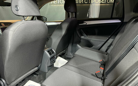 Volkswagen Tiguan II, 2021 год, 3 380 000 рублей, 8 фотография