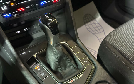 Volkswagen Tiguan II, 2021 год, 3 380 000 рублей, 14 фотография